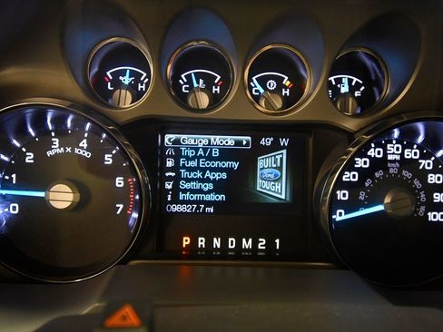 Used 2015 Ford F250 XLT w/ XLT Value Package image 21