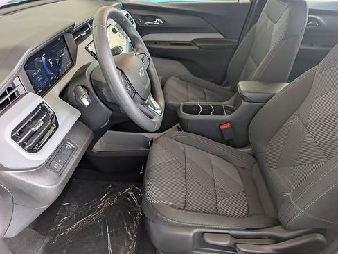 New 2027 Chevrolet Bolt LT FWD image 17