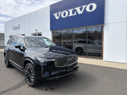 New 2026 Volvo XC90 B6 Plus w/ Protection Package Premier