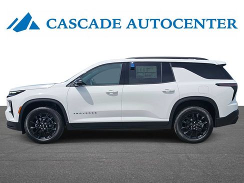 New 2026 Chevrolet Traverse LT w/ Midnight/Sport Edition AWD/4WD image 3