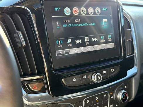 Used 2019 Chevrolet Traverse Premier w/ Driver Confidence II Package FWD image 26