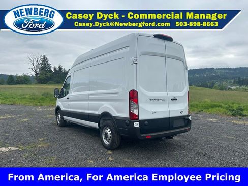 New 2026 Ford Transit 250 148 High Roof AWD image 8