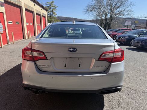 Used 2018 Subaru Legacy 2.5i Limited AWD/4WD image 5