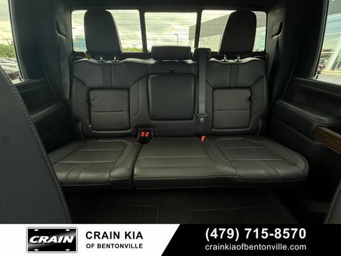 Used 2022 Chevrolet Silverado 3500 High Country w/ Z71 Off-Road Package AWD/4WD image 29