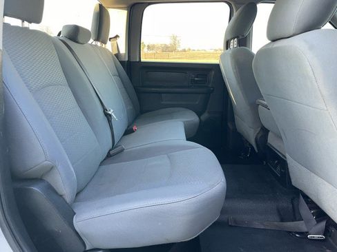 Used 2017 RAM 4500 Tradesman w/ Chrome Appearance Group image 24