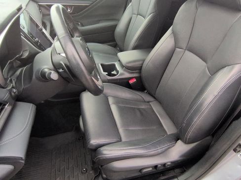 Used 2023 Subaru Outback Limited image 16