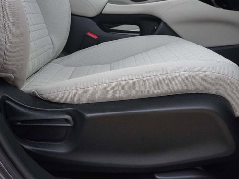 Used 2023 Honda HR-V LX image 24