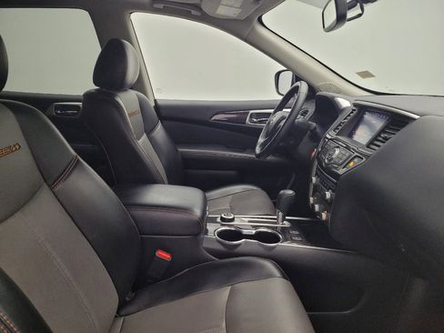 Used 2020 Nissan Pathfinder SL AWD/4WD image 21