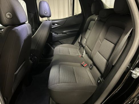 Used 2026 Chevrolet Equinox LT FWD image 22