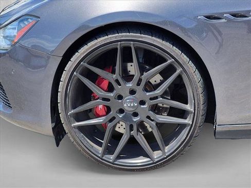 Used 2016 Maserati Ghibli S Q4 AWD/4WD image 6