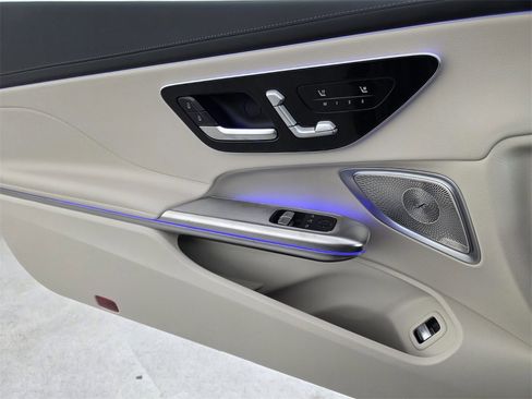 New 2026 Mercedes-Benz CLE 300 4MATIC Coupe image 11