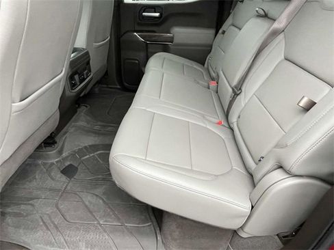 Used 2019 Chevrolet Silverado 1500 RST image 12