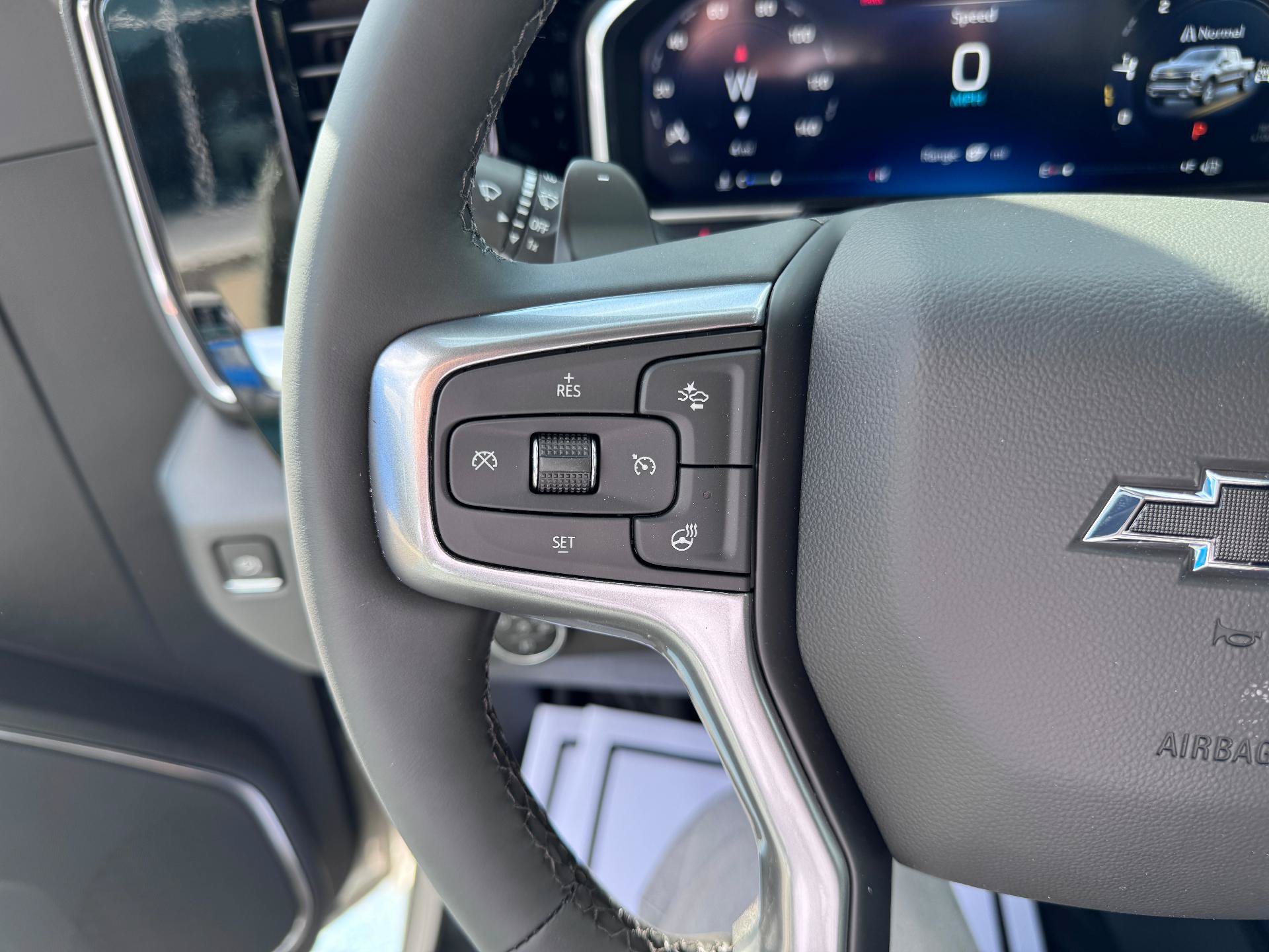 New 2026 Chevrolet Silverado 1500 RST w/ RST All Star Premium Package AWD/4WD image 23