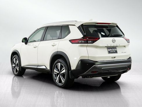 Used 2023 Nissan Rogue SL w/ SL Premium Package AWD/4WD image 3