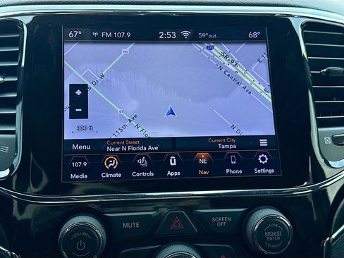 Used 2020 Jeep Grand Cherokee Limited image 32