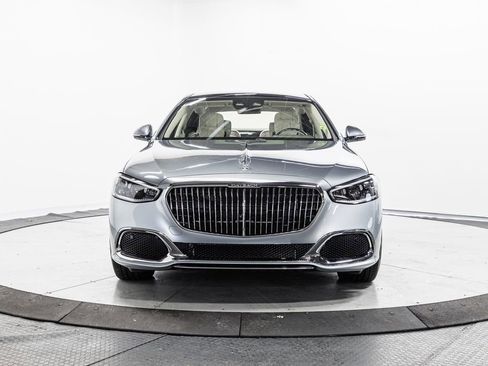 Certified 2024 Mercedes-Benz Maybach S 580 4MATIC image 2