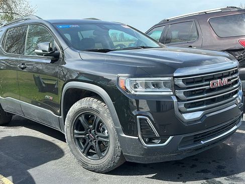 Used 2022 GMC Acadia AT4 w/ Trailering Package AWD/4WD image 2