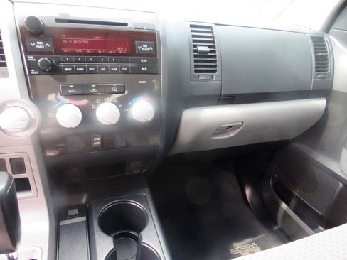 Used 2012 Toyota Tundra 2WD Double Cab image 16