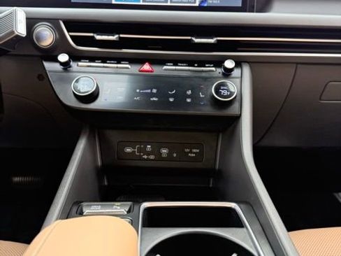 Used 2024 Hyundai Sonata Limited image 22