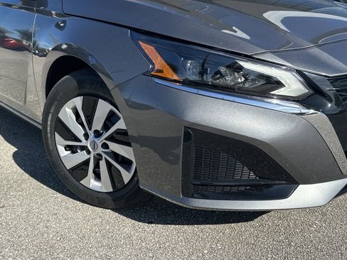 New 2025 Nissan Altima 2.5 S image 2