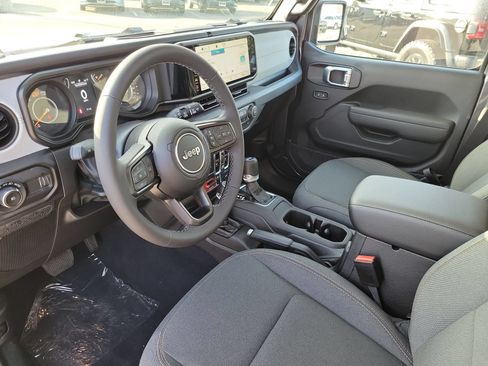 New 2026 Jeep Wrangler Unlimited Sport AWD/4WD image 4