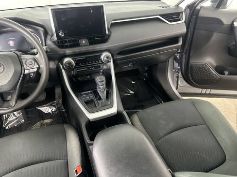 Used 2025 Toyota RAV4 LE FWD image 19