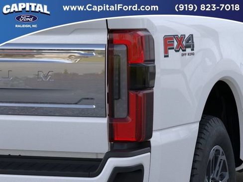 New 2026 Ford F250 Platinum w/ Platinum Plus Package AWD/4WD image 21