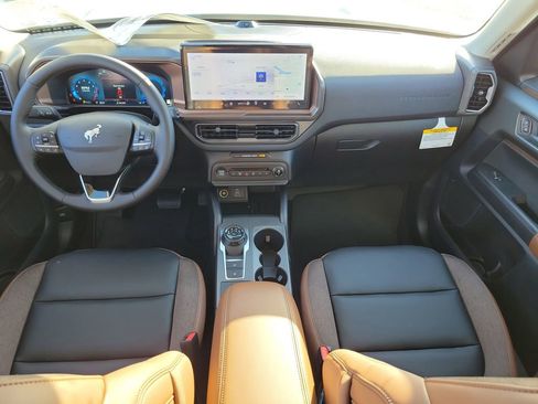 New 2025 Ford Bronco Sport Outer Banks w/ Outer Banks Tech Package+ image 15