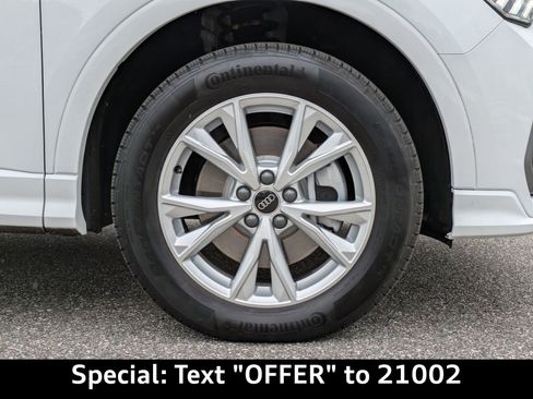 Used 2025 Audi Q3 2.0T Premium w/ Convenience Package image 13