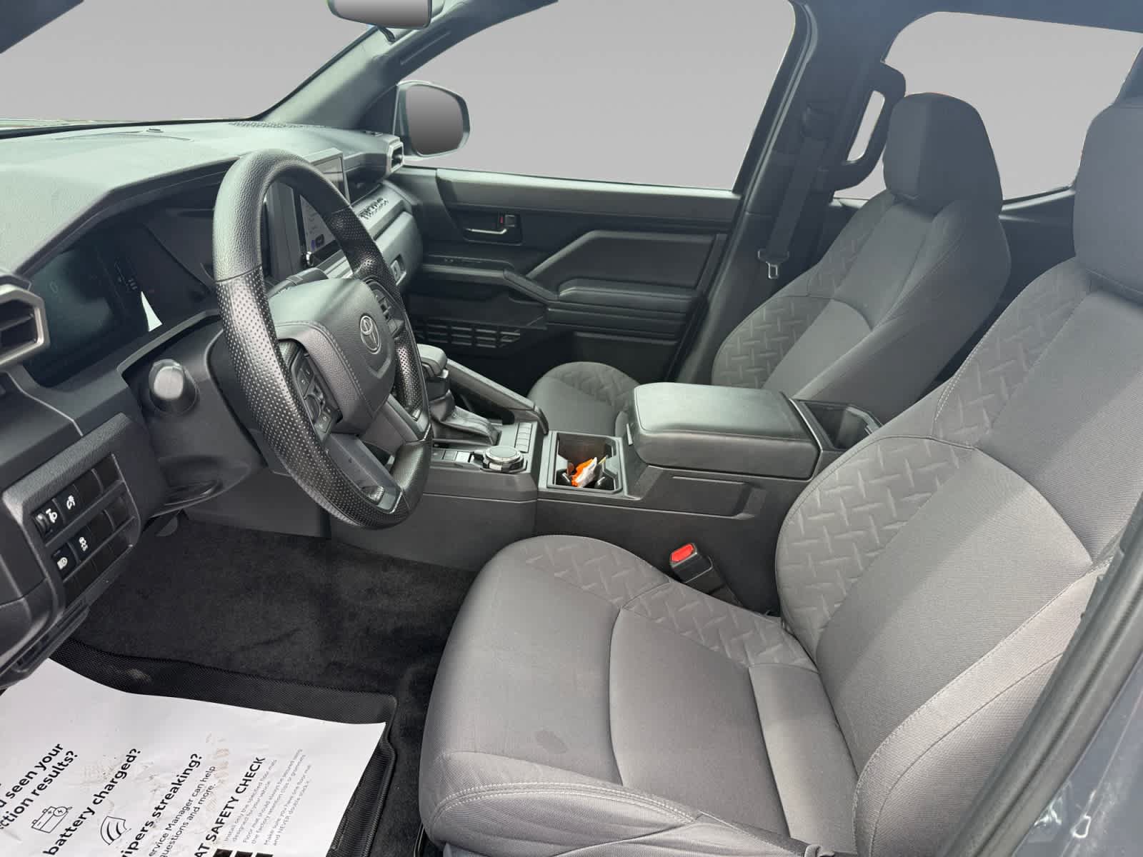 Used 2025 Toyota Tacoma SR AWD/4WD image 11