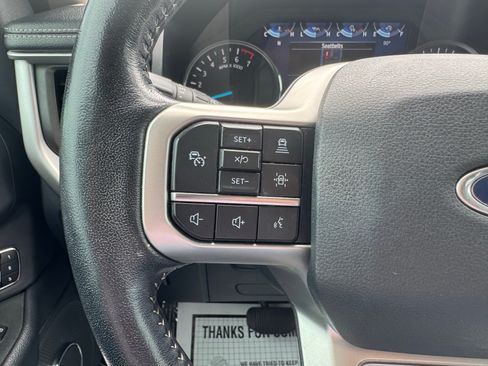 Certified 2023 Ford Expedition XLT RWD image 9