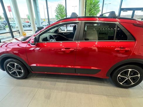 New 2026 Kia Niro LX FWD image 6
