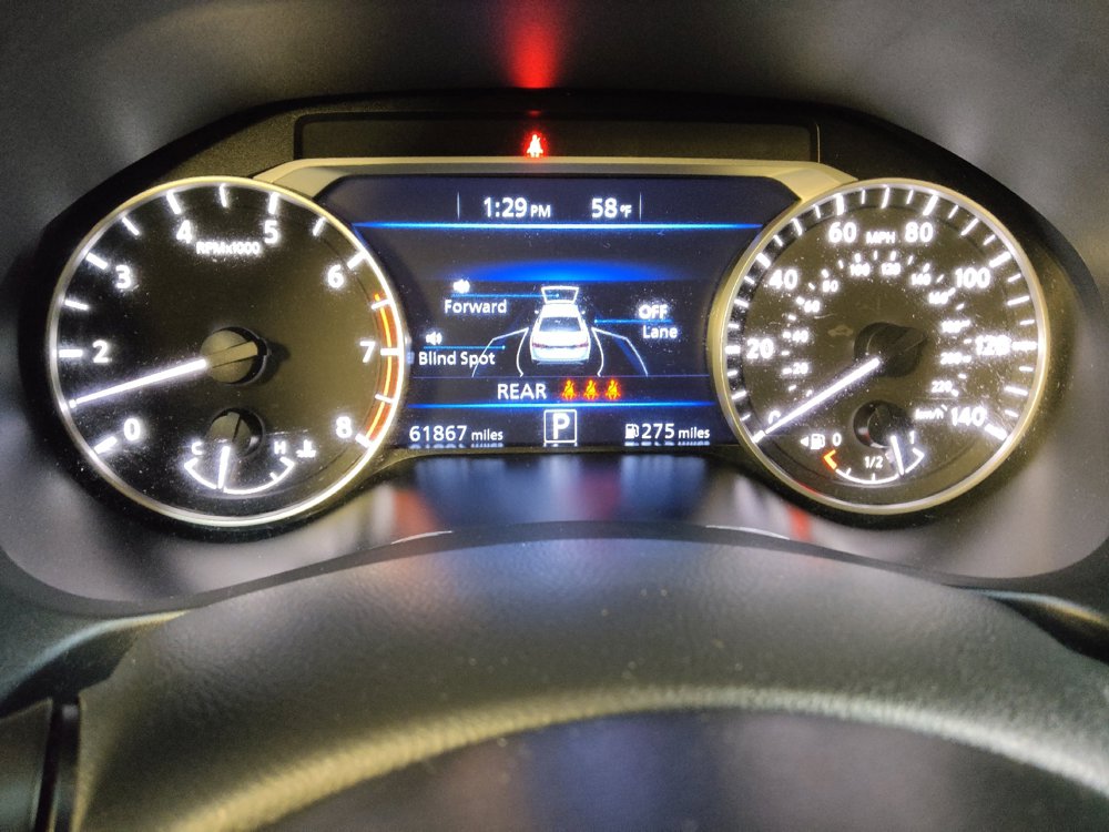 Used 2023 Nissan Altima 2.5 SV FWD image 23