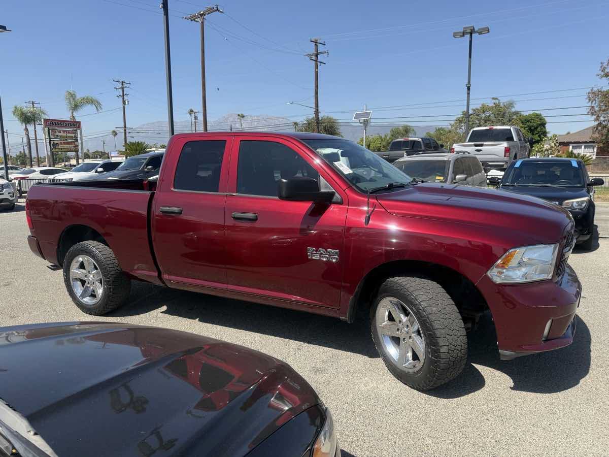 Used 2018 RAM 1500 Express w/ Express Value Package AWD/4WD image 8