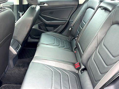 Used 2024 Volkswagen Jetta SEL FWD image 19