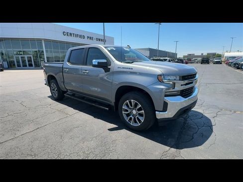 Certified 2022 Chevrolet Silverado 1500 LT AWD/4WD image 2