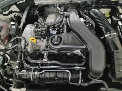 Used 2025 Volkswagen Jetta Sport FWD image 30