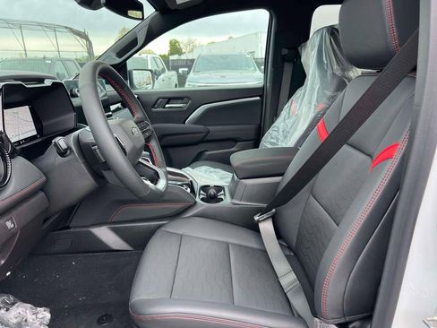 New 2026 Chevrolet Colorado Trail Boss AWD/4WD image 27