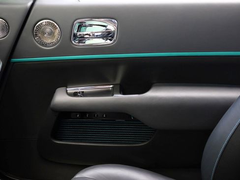 Certified 2021 Rolls-Royce Wraith RWD image 11