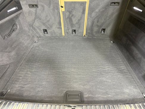 Used 2021 Audi Q8 Premium Plus w/ Premium Plus Package image 20