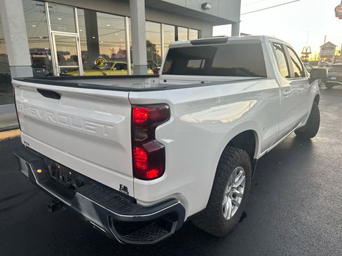 Used 2020 Chevrolet Silverado 1500 LT w/ All-Star Edition image 8