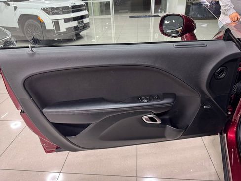 Used 2022 Dodge Challenger R/T Scat Pack image 11