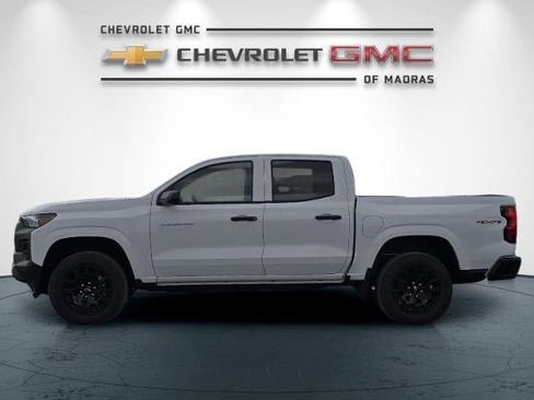 New 2026 Chevrolet Colorado W/T w/ WT Custom Package AWD/4WD image 6