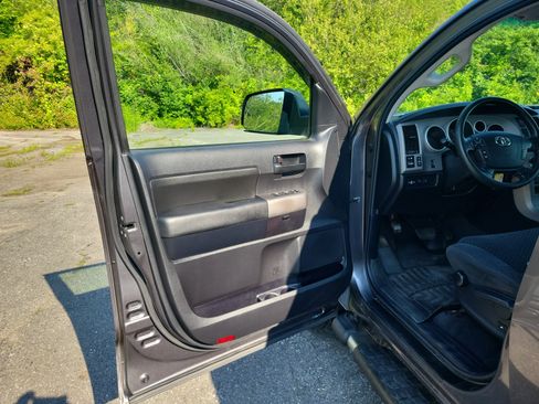 Used 2012 Toyota Tundra 4x4 Double Cab w/ TRD Rock Warrior Pkg image 15