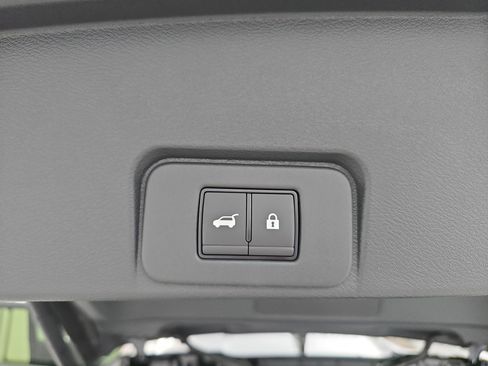 New 2026 Nissan Rogue Platinum AWD/4WD image 13