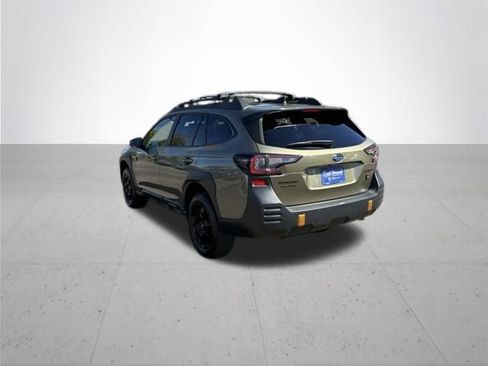 Used 2022 Subaru Outback Wilderness AWD/4WD image 9