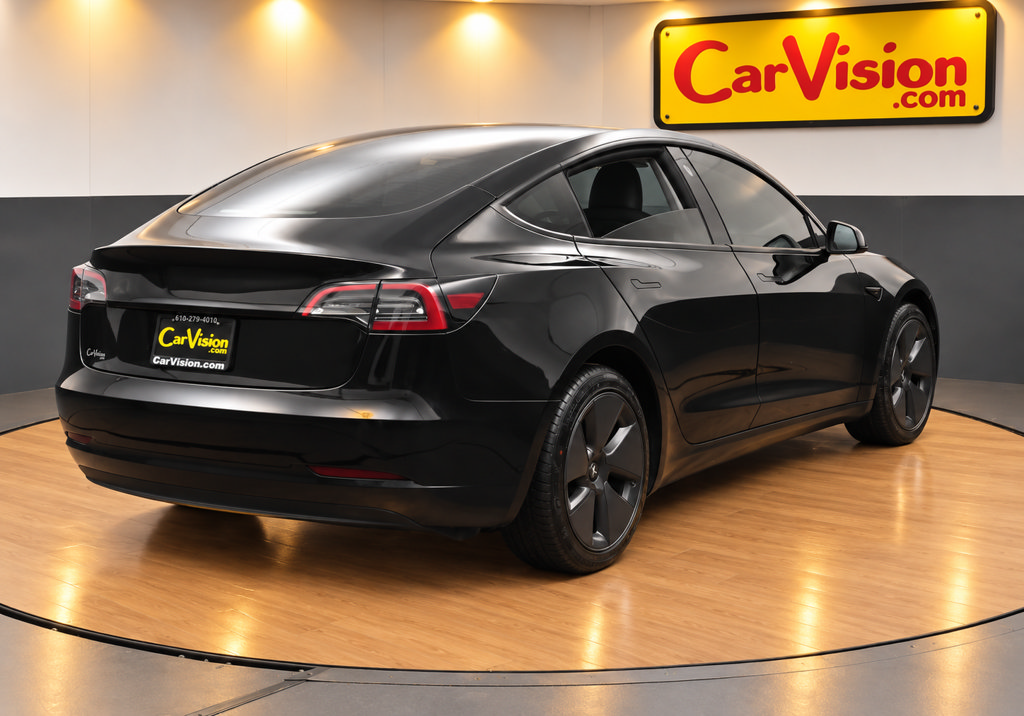 Used 2023 Tesla Model 3 Standard Range RWD image 4