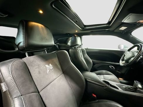 Used 2021 Dodge Challenger R/T Scat Pack w/ Plus Package RWD image 18