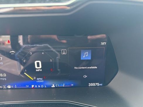 Used 2024 Chevrolet Colorado ZR2 w/ Technology Package AWD/4WD image 43