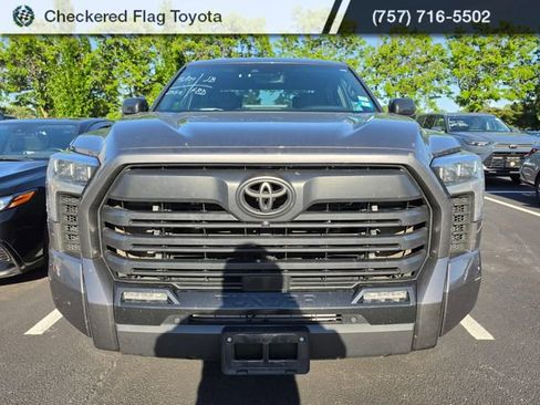 Used 2025 Toyota Tundra Limited AWD/4WD image 2